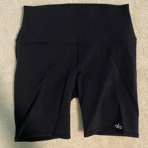 ALO biker shorts